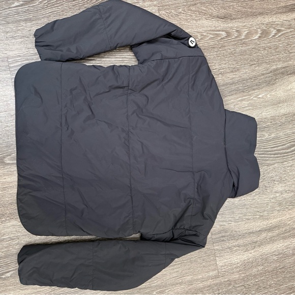 NWT Vuori Canyon Insulated Jacket in Black sz XS - Picture 5 of 6